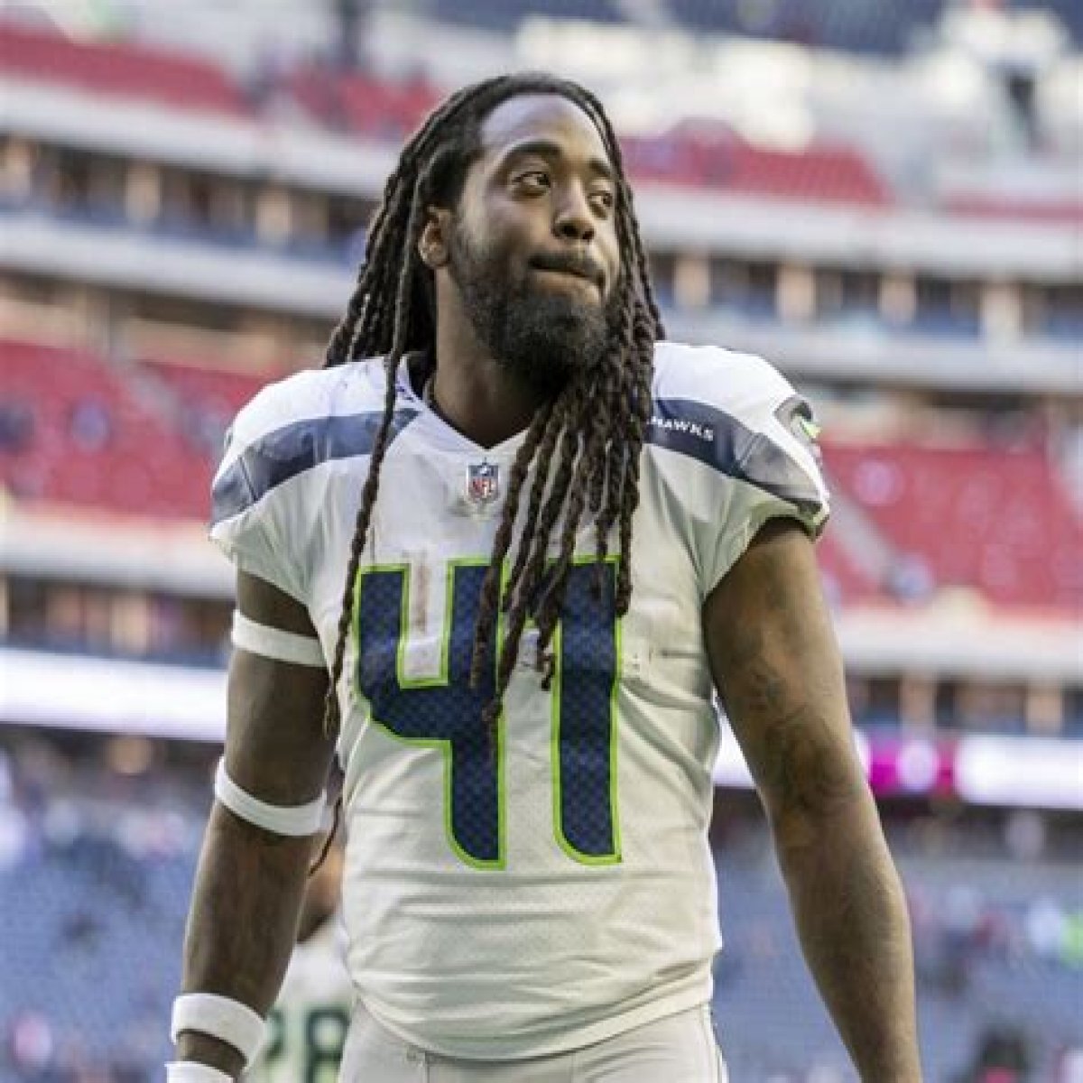 Alex Collins Net Worth – How Much is Collins Worth?