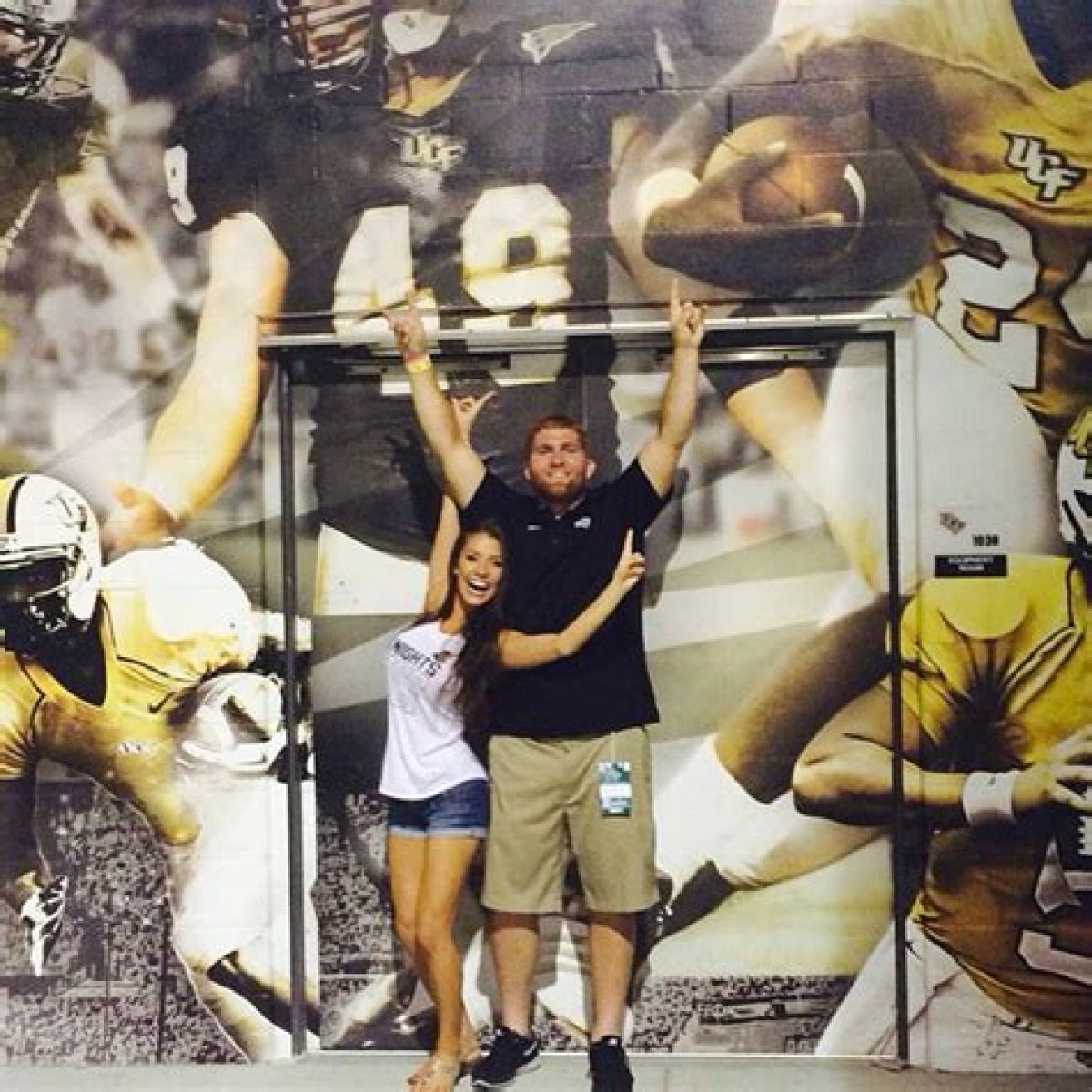  Bruce Miller’s girlfriend Leanne Massey 