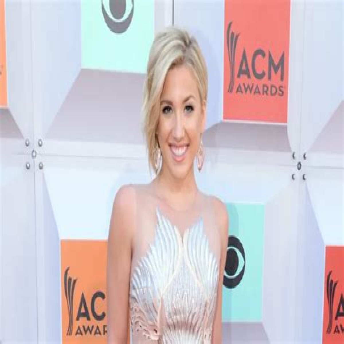 ‘Chrisley Knows Best’ Star Savannah Chrisley Has Money! See the Reality TV Star’s Net Worth