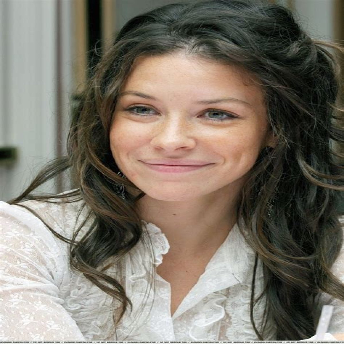 Evangeline Lilly: ‘I don’t believe in forever promises. I don’t think it’s realistic’