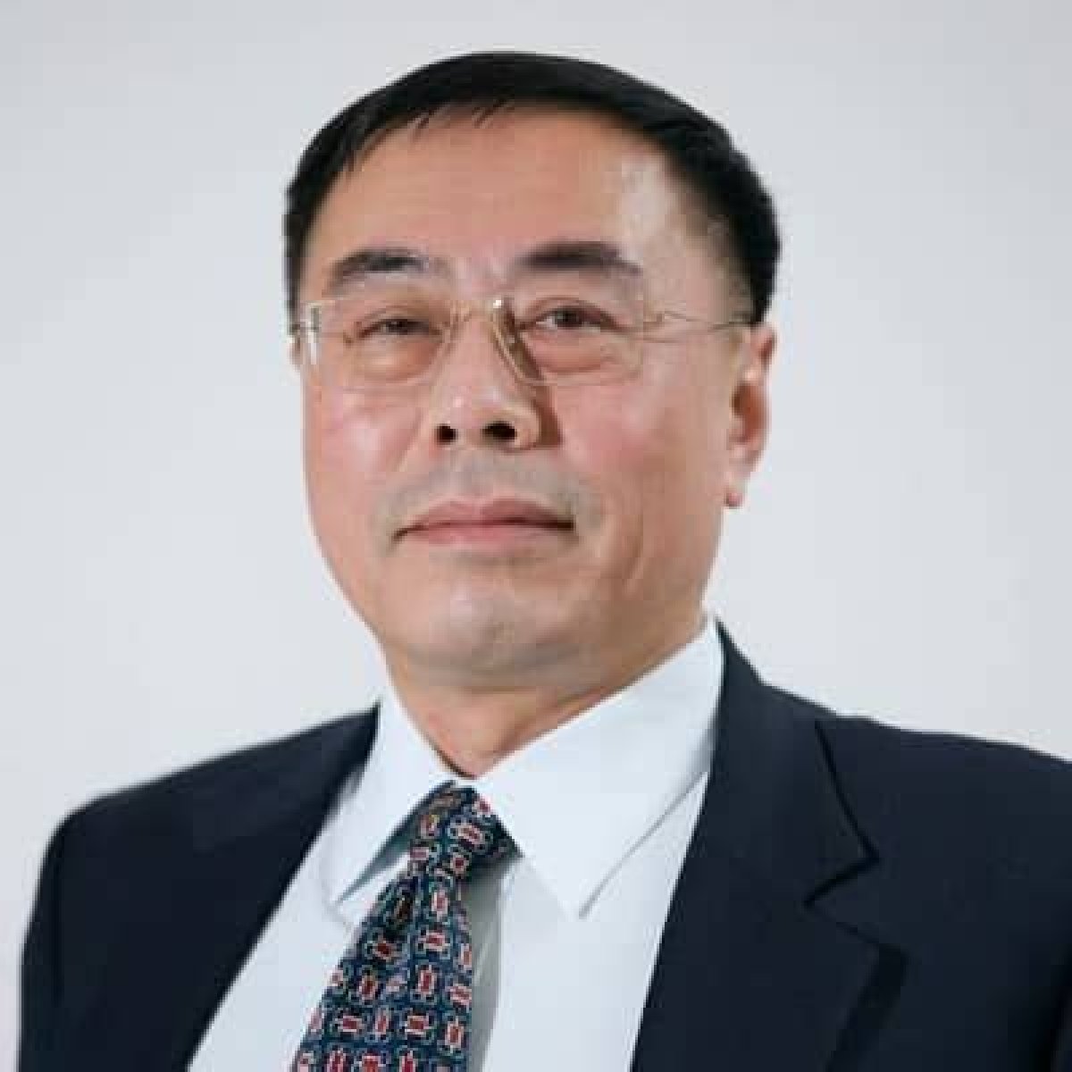 Hon Lik- Wiki, Age, Wife, Ethnicity, Net Worth, Height, Career
