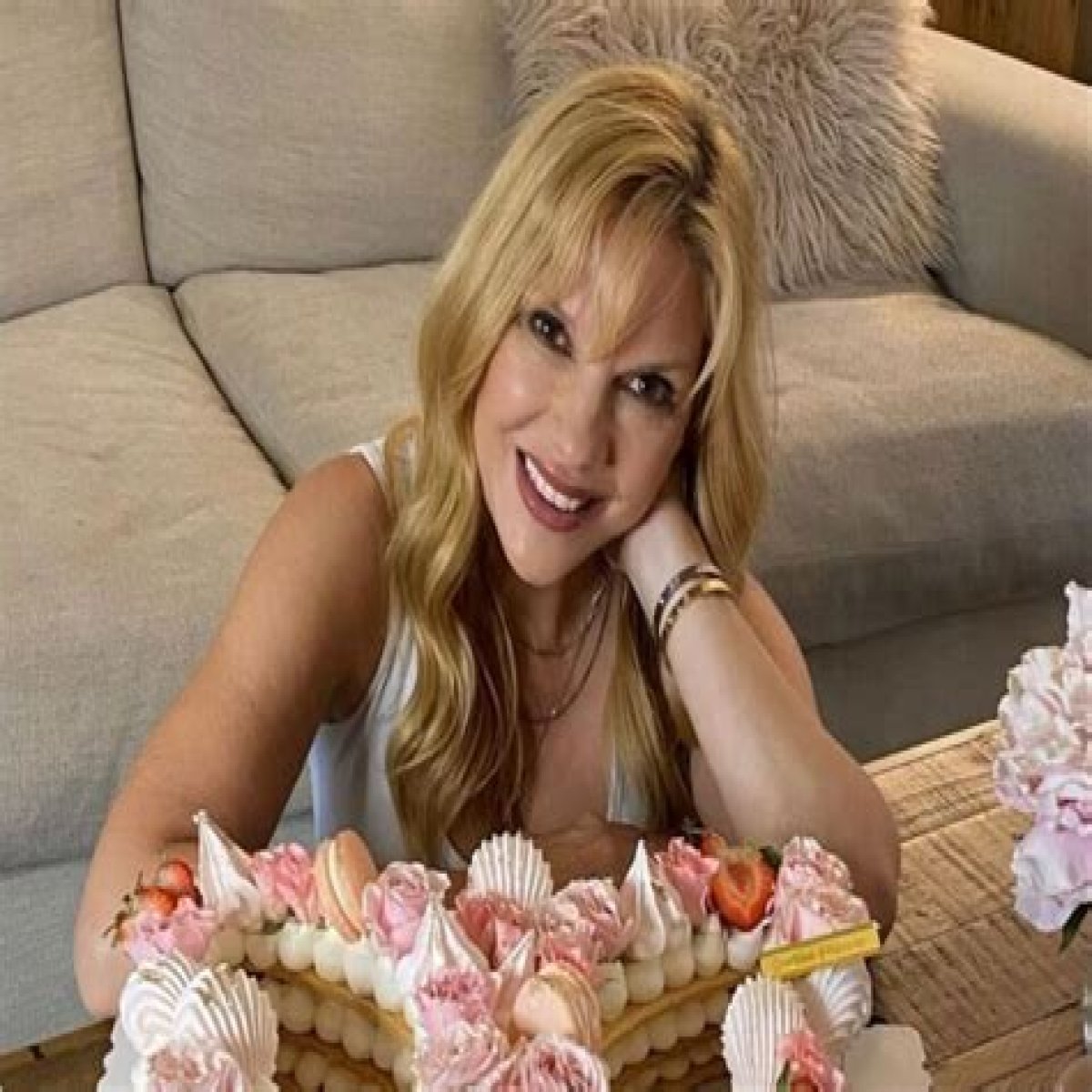 Melissa Gisoni Net Worth, Age, Height, Bio, Birthday, Wiki!
