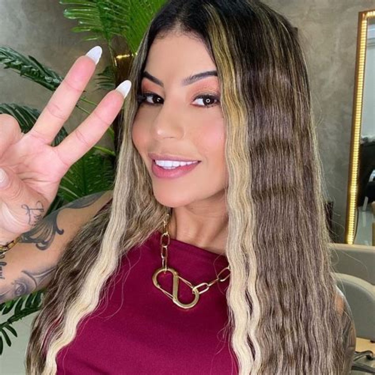 Milena Maia (Instagram Star) - Age, Birthday, Bio, Facts, Family, Net Worth, Height & More