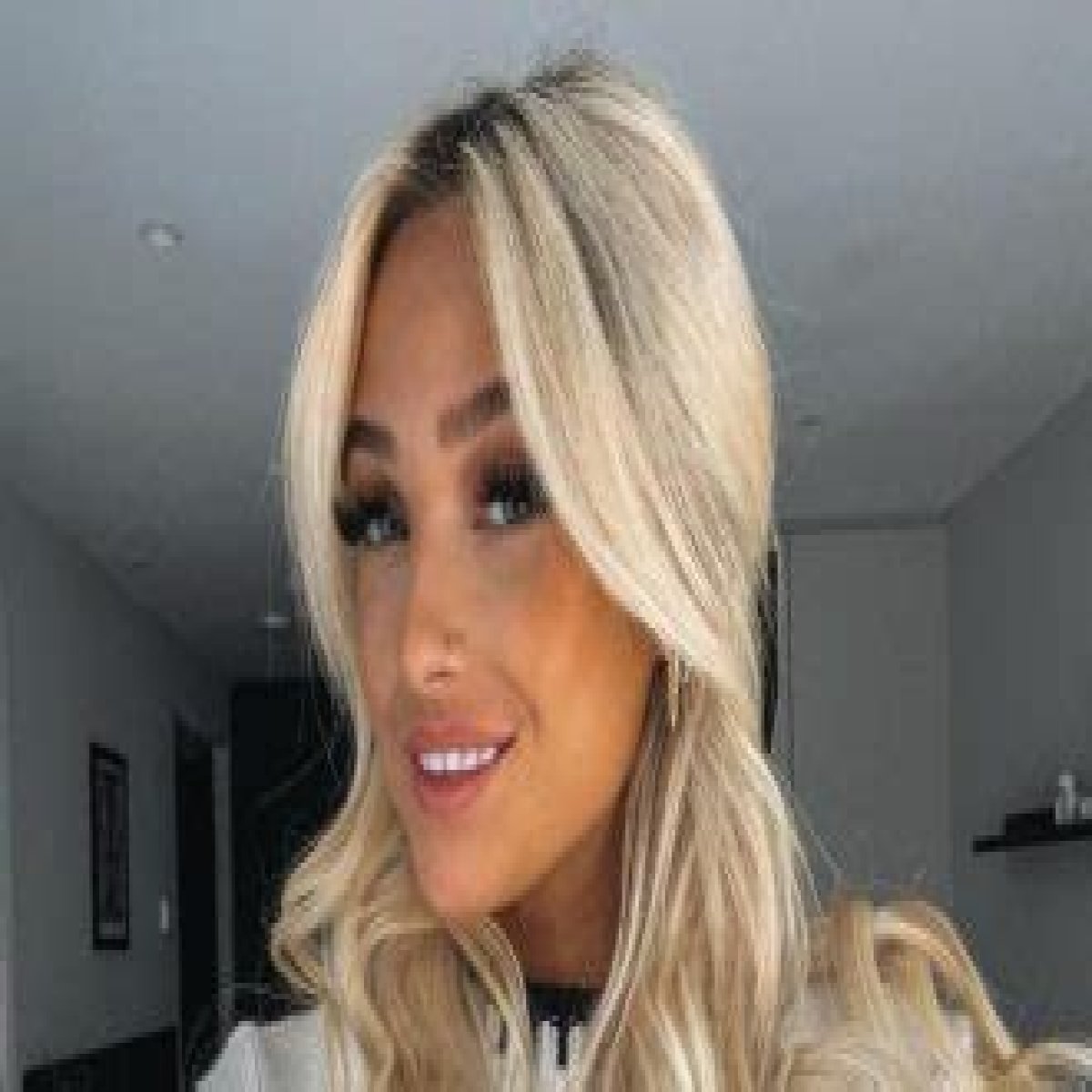 Nikki Nicole Net Worth, Age, Height, Bio, Birthday, Wiki!