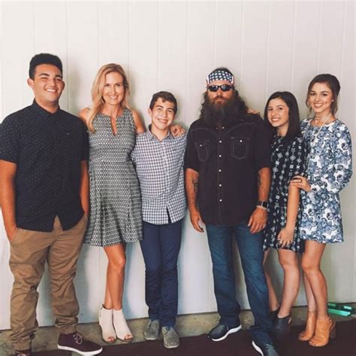 Rowdy Robertson (Family Member) - Age, Birthday, Bio, Facts, Family, Net Worth, Height & More