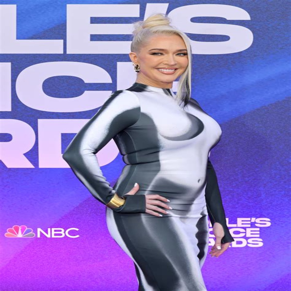 Who's The Real Erika Jayne? Unmasking The Enigma